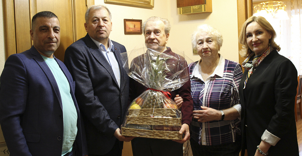 Акция «В гости к ветерану» продолжается