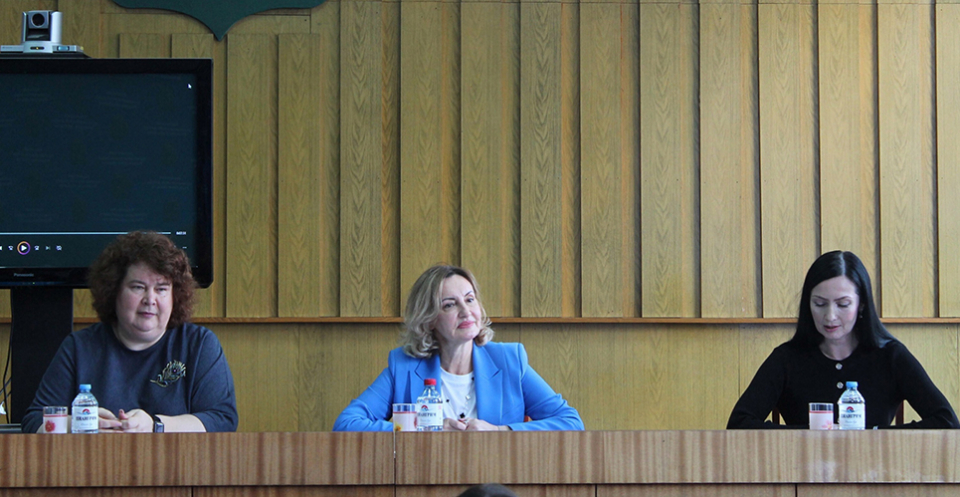 Изображение галереи