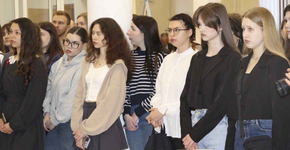 Изображение галереи