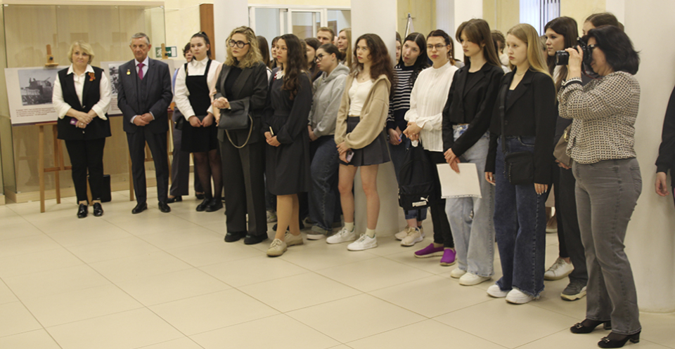 Изображение галереи