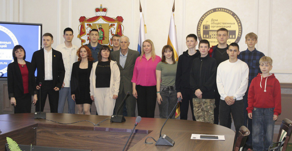 Торжественное собрание по случаю награждения спортсменов-кадетов