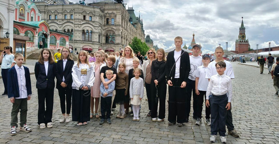 Рязанские школьники посетили Большой театр в День защиты детей