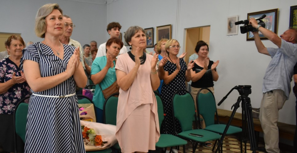 Изображение галереи