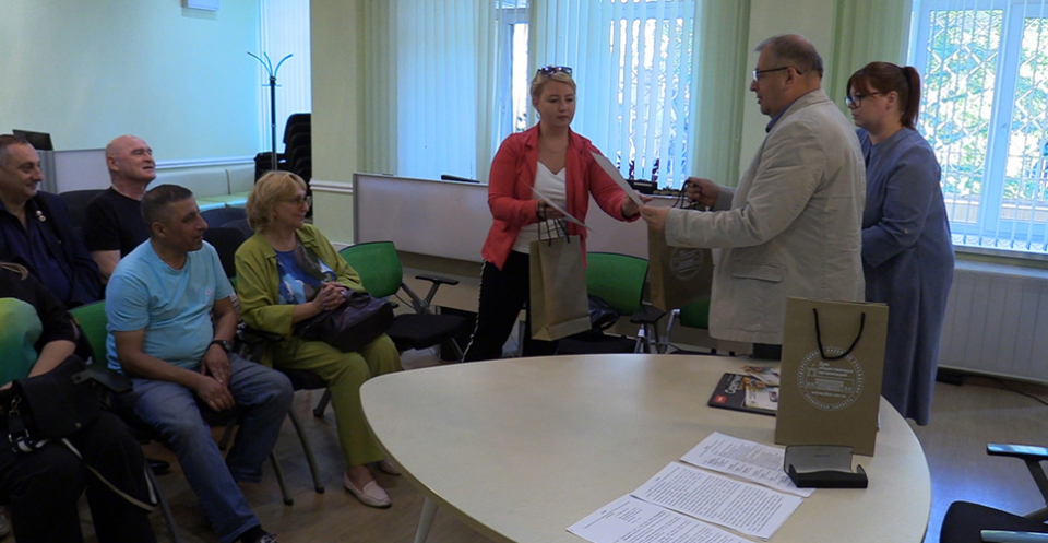 Изображение галереи