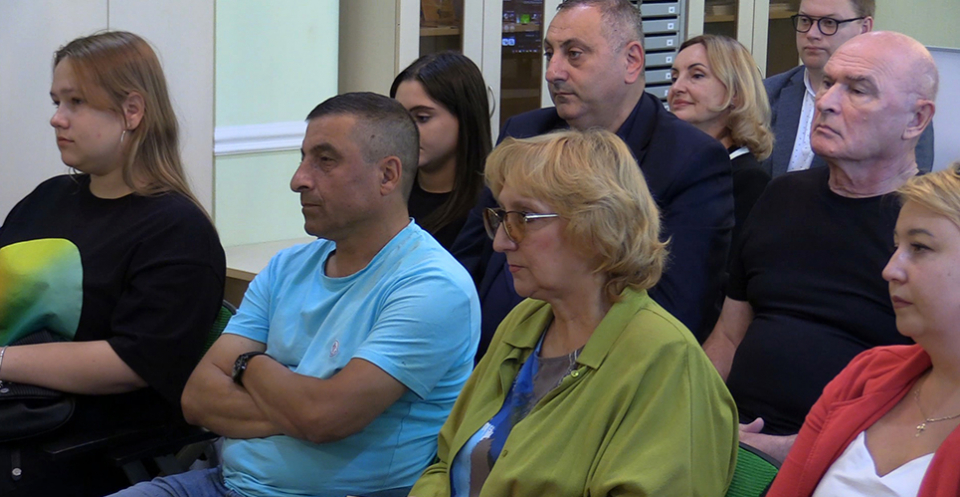 Изображение галереи