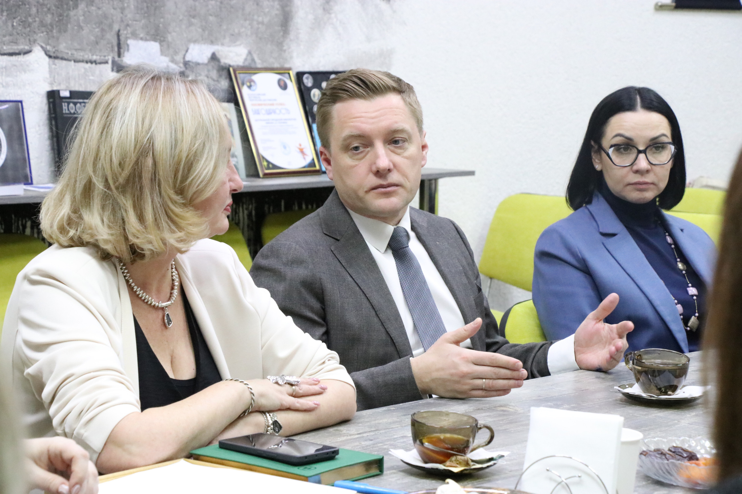 Изображение галереи