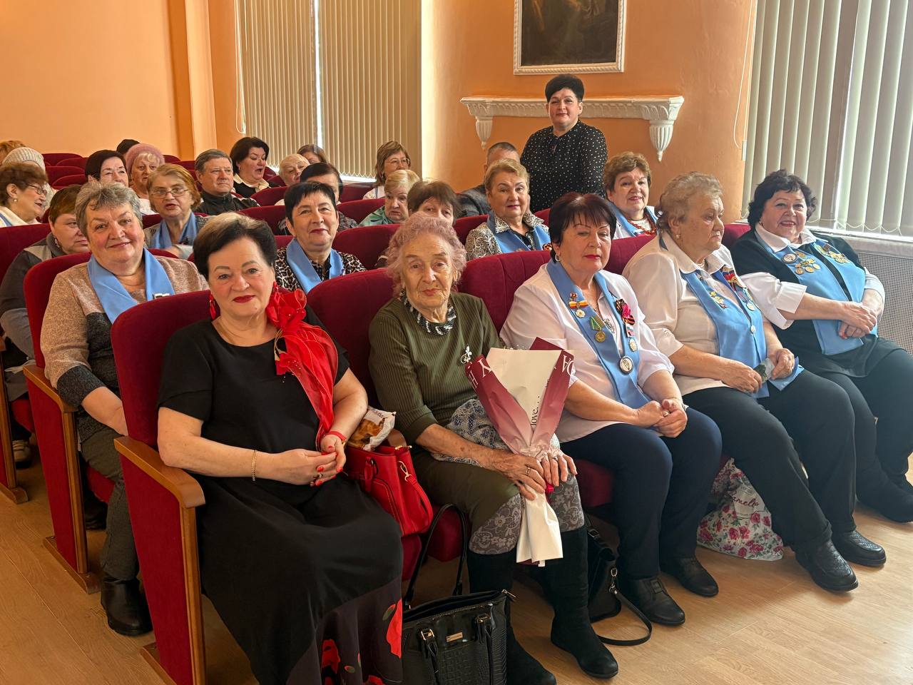 Изображение галереи