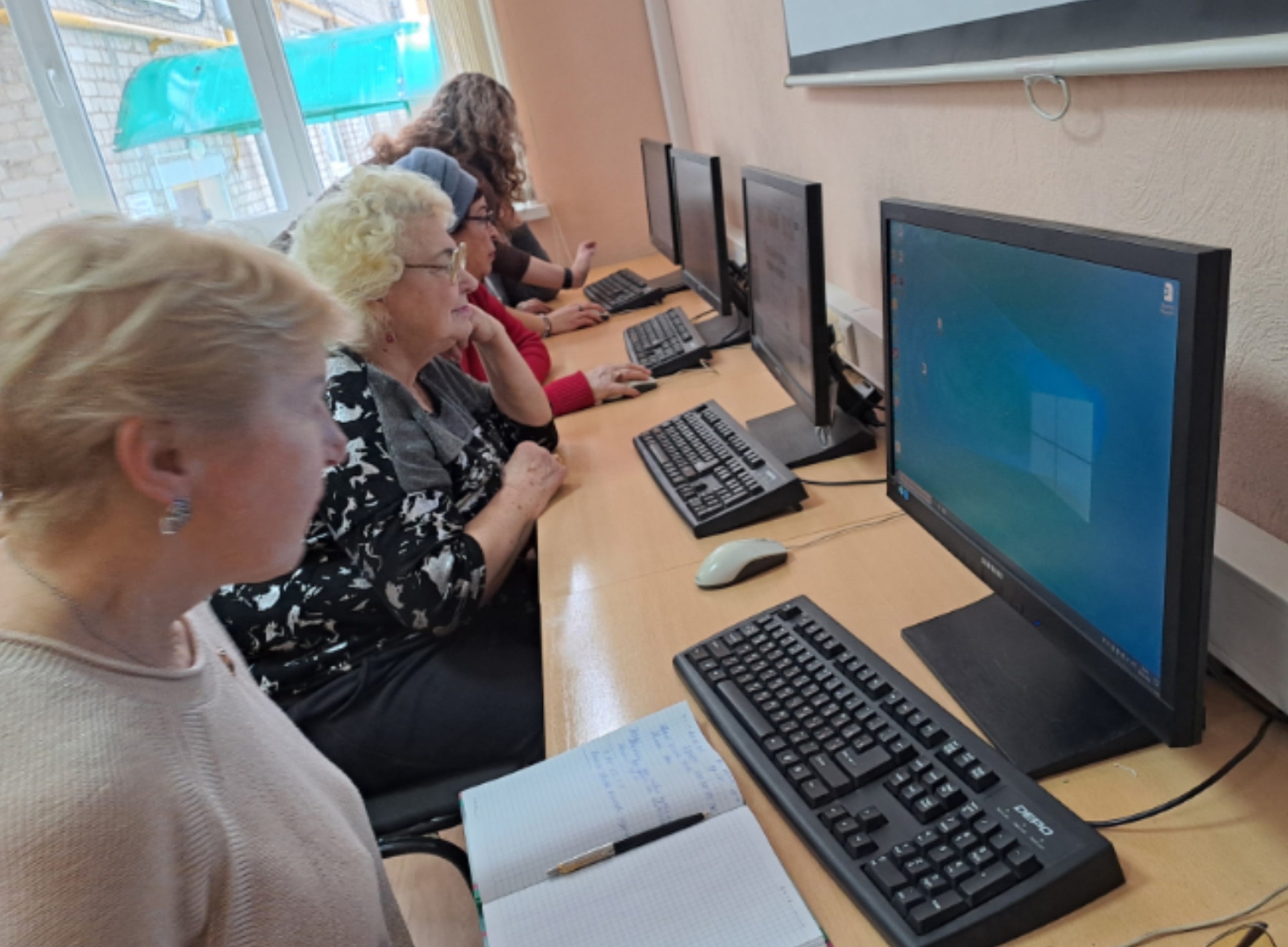 Изображение галереи