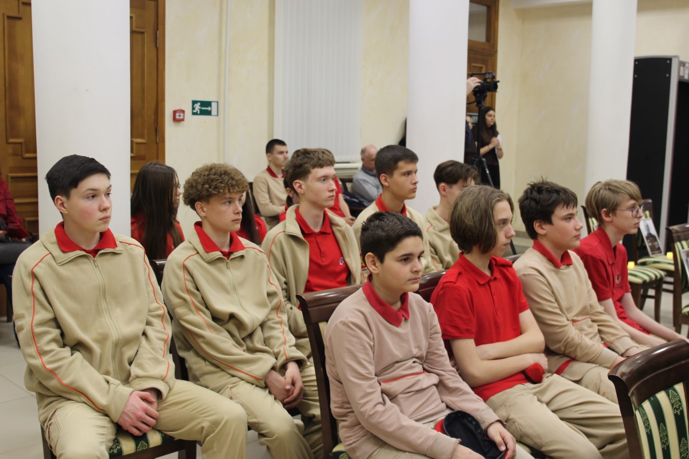 Изображение галереи