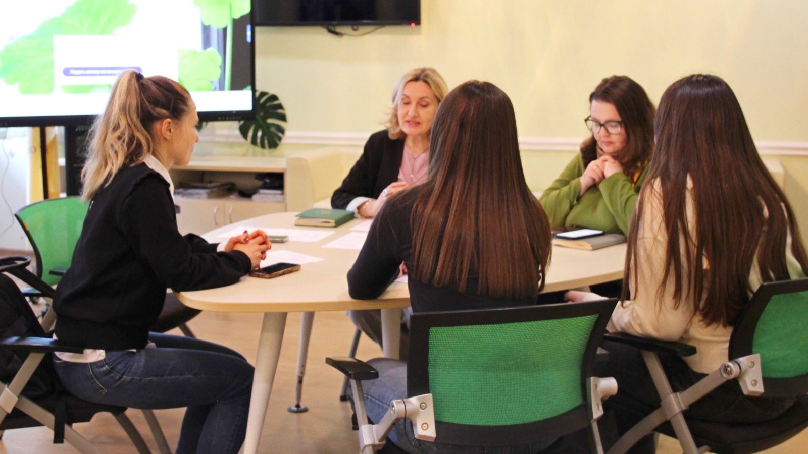 Изображение галереи