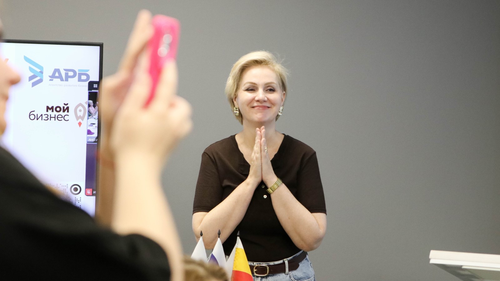 Изображение галереи