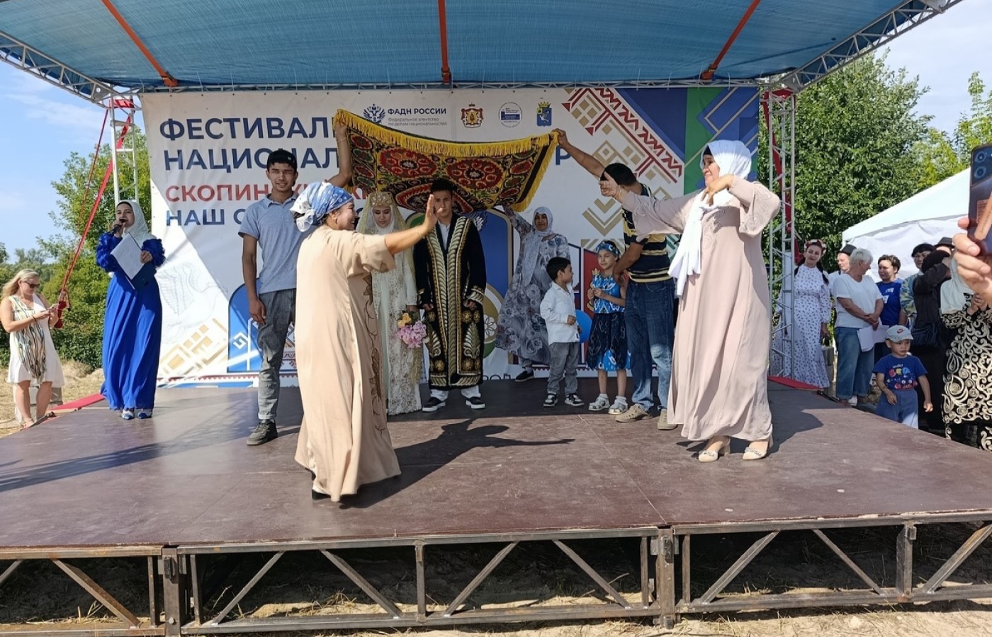 Изображение галереи