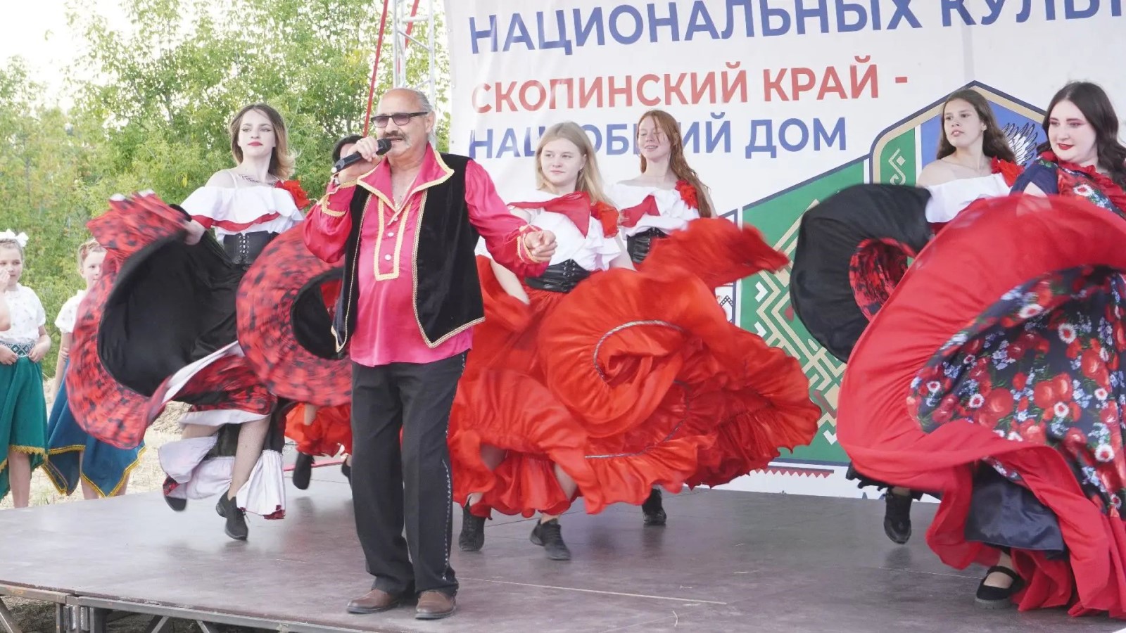 Изображение галереи